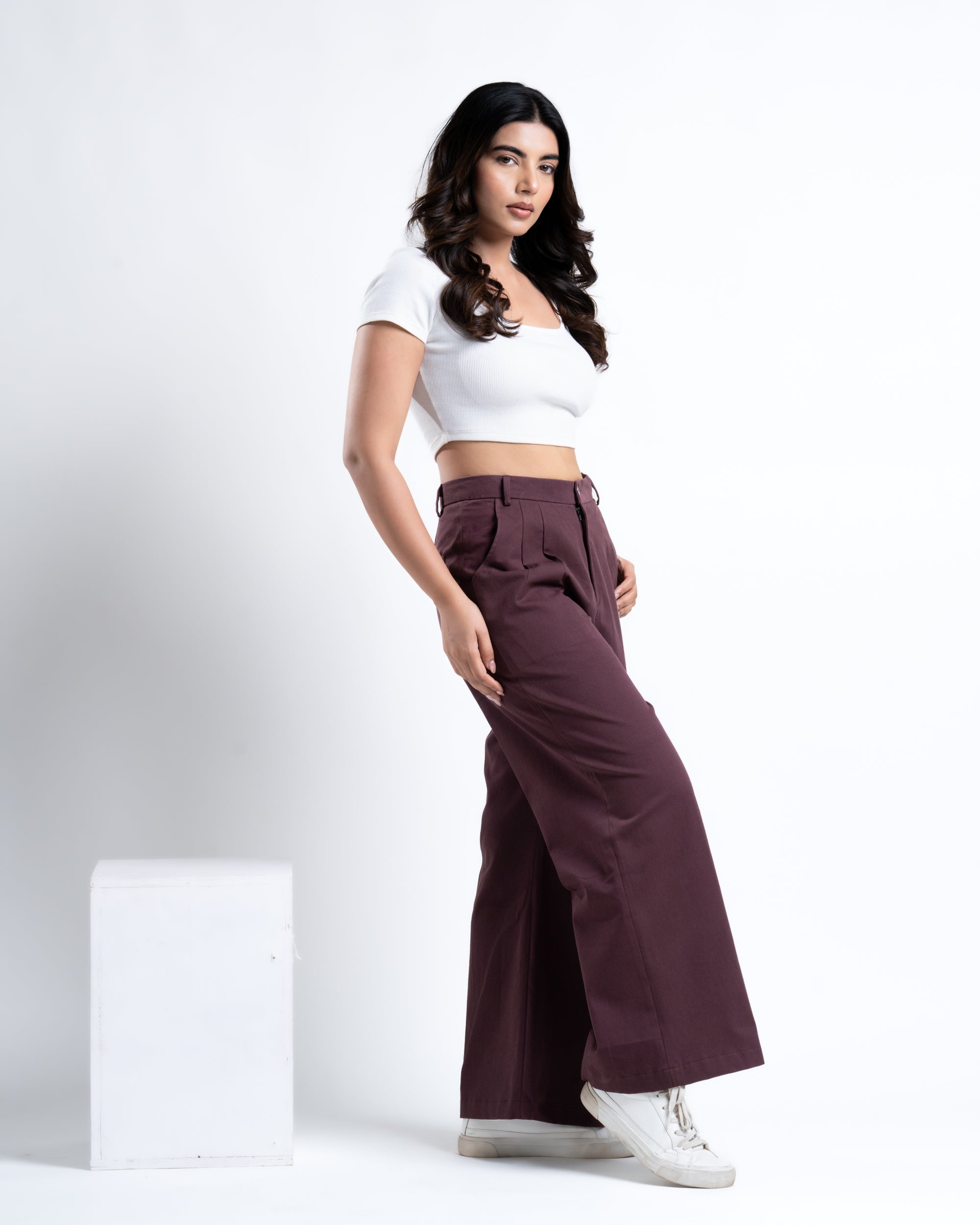 Wide-Leg Pleated Pants Plum Brown