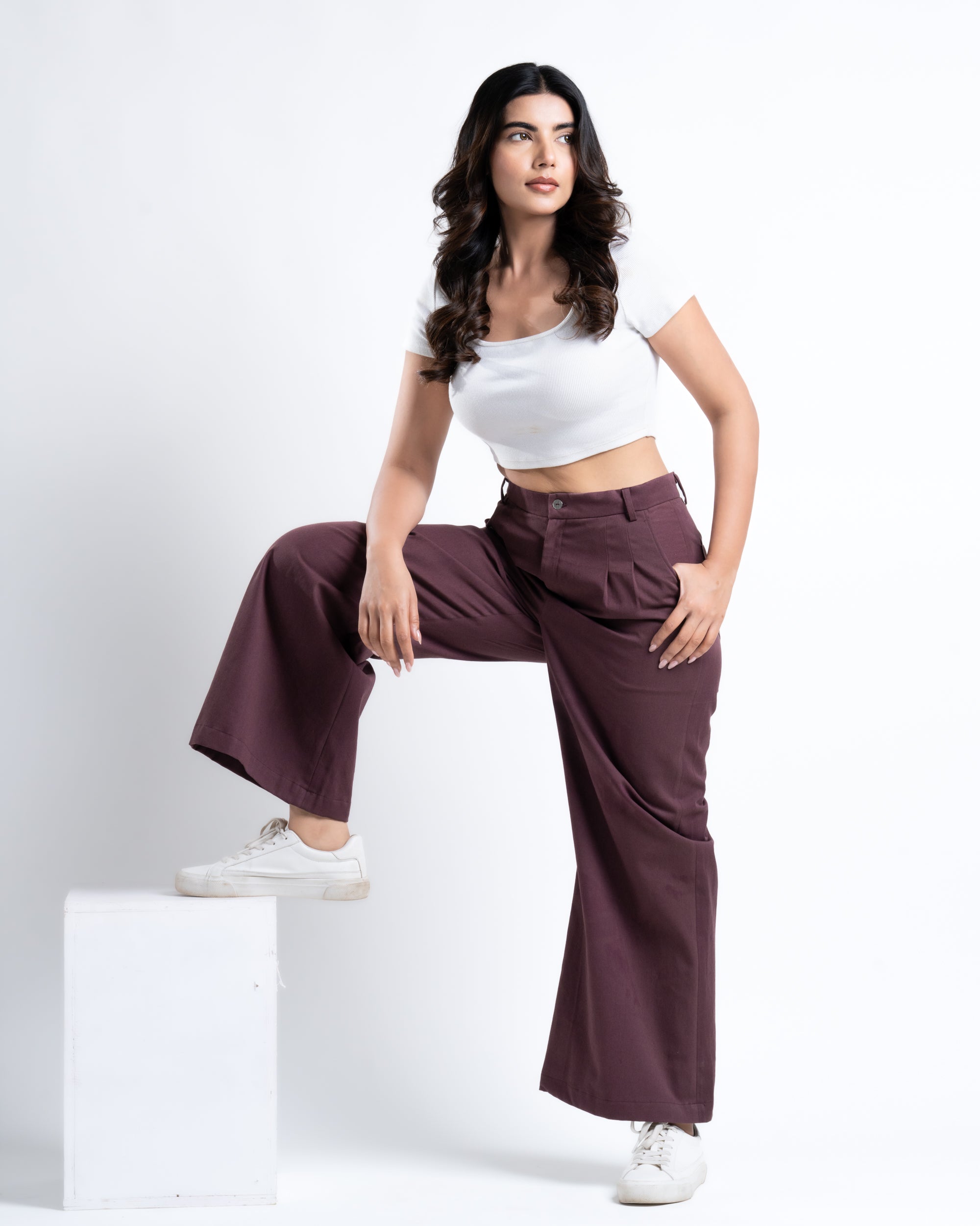 Wide-Leg Pleated Pants Plum Brown