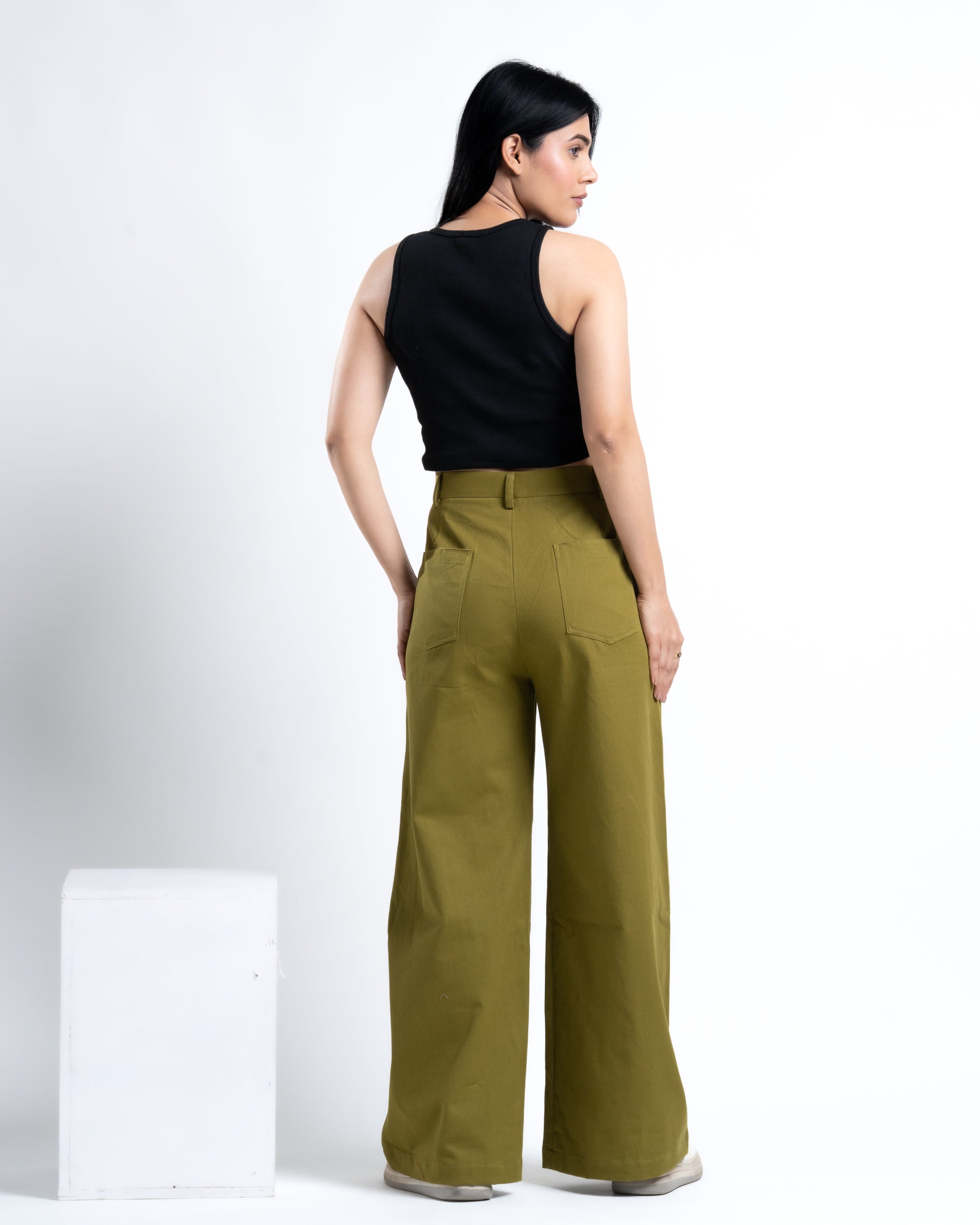 Wide-Leg Pleated Pants Moss Green
