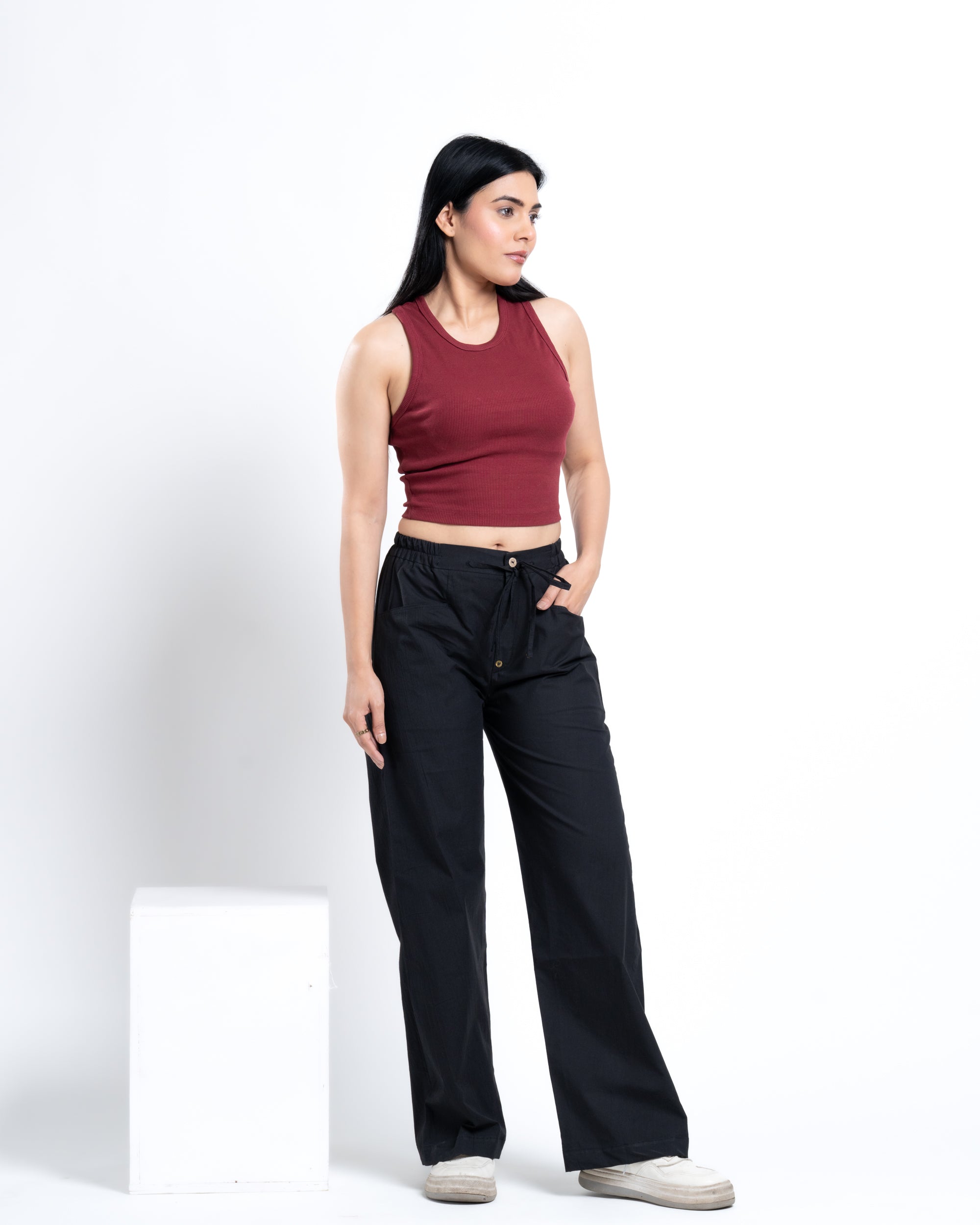 High Rise Relaxed Fit Black