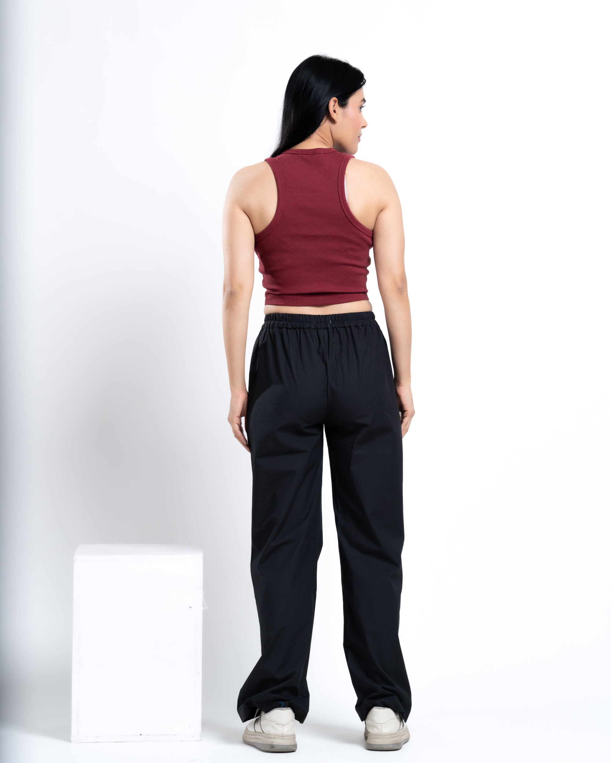 High Rise Relaxed Fit Black
