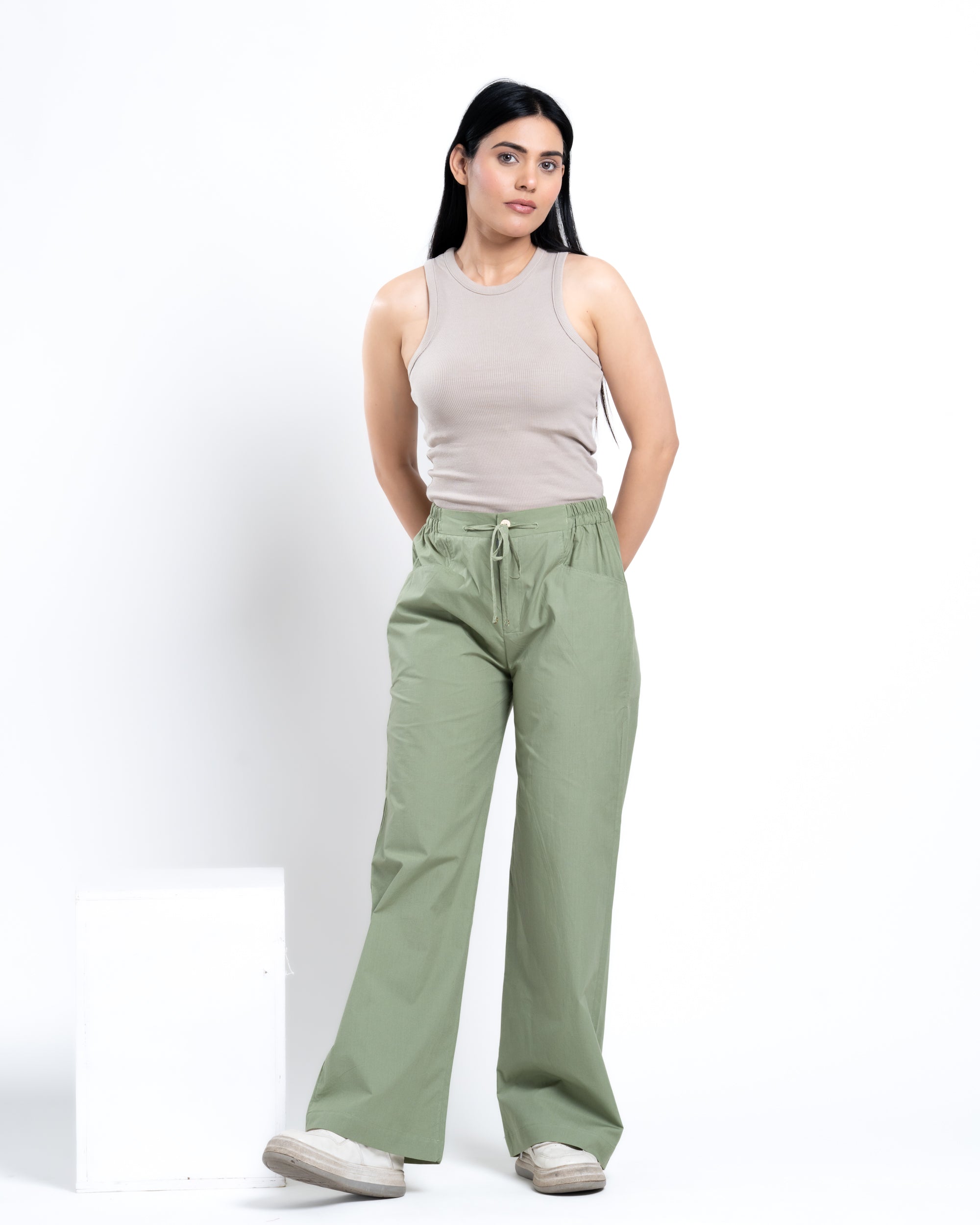High Rise Relaxed Fit Pistachio Green