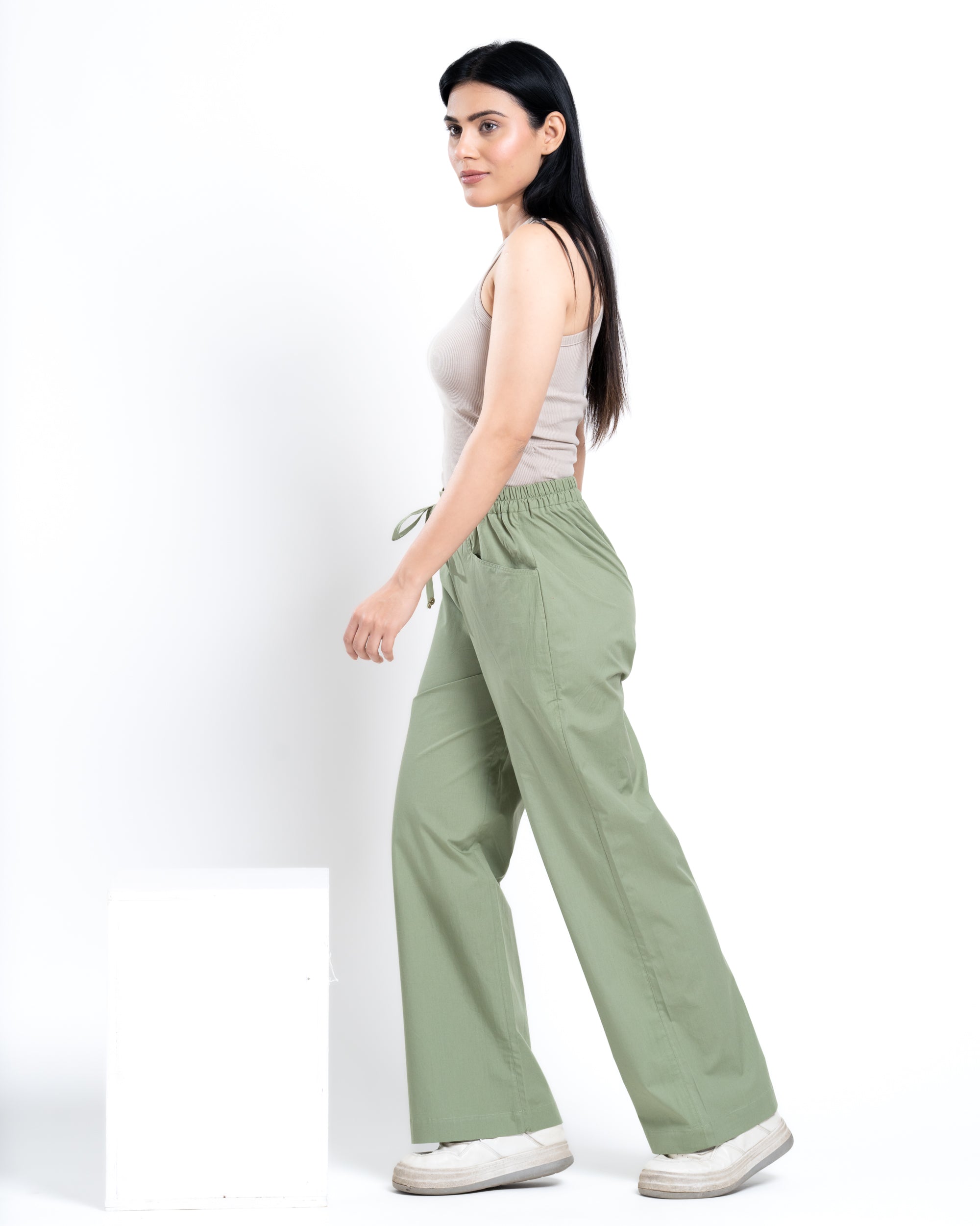 High Rise Relaxed Fit Pistachio Green