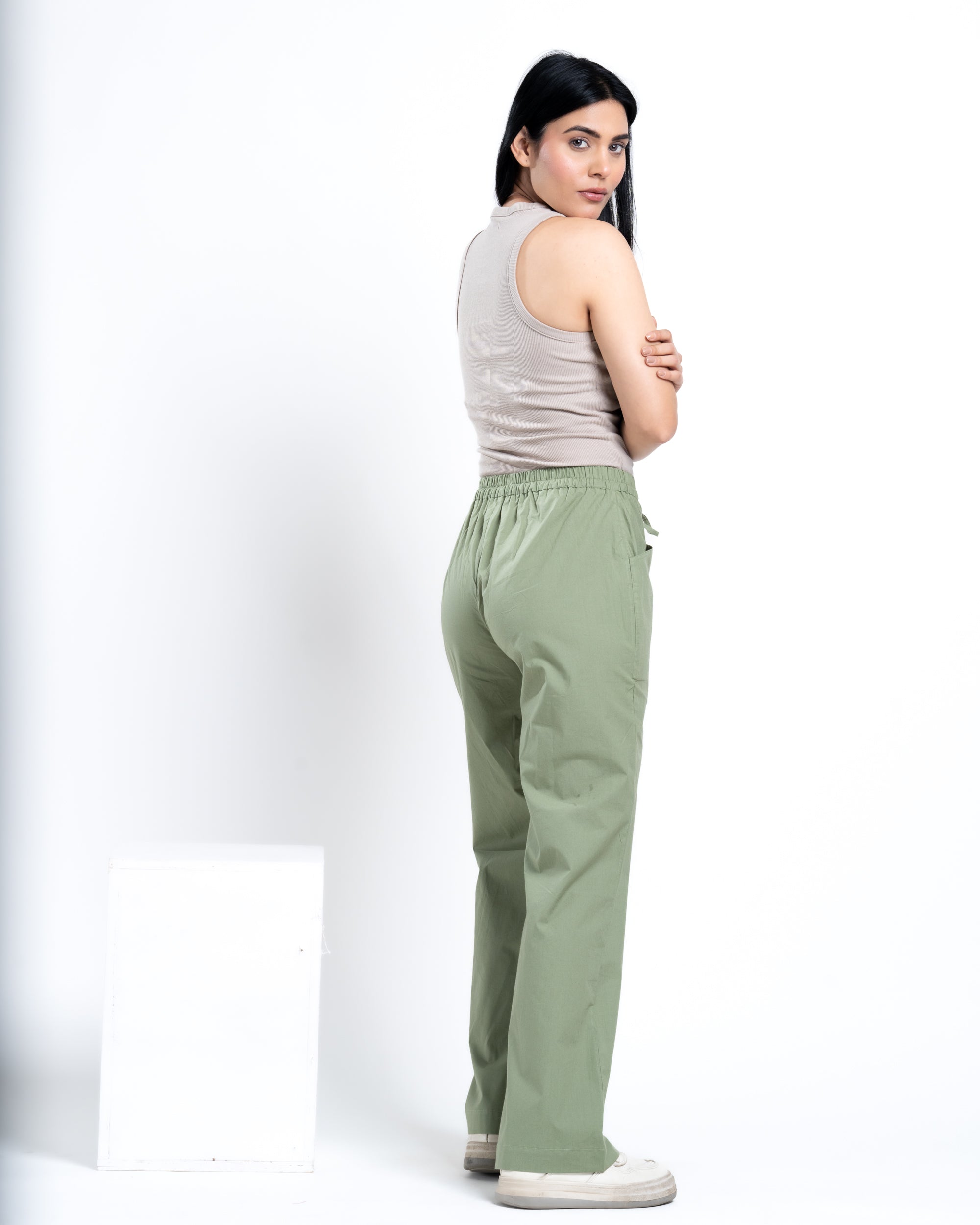 High Rise Relaxed Fit Pistachio Green
