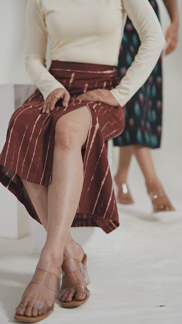 Midi Slit Skirt Ikat Weave Black